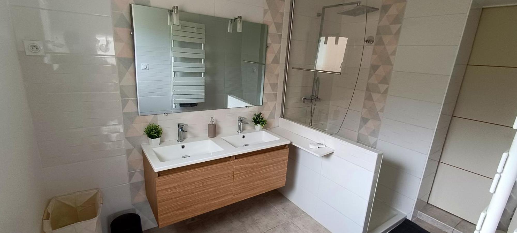 La Villa Lyne - Villa Moderne 4 Chambres 8 Personnes Clim Lèzan Εξωτερικό φωτογραφία